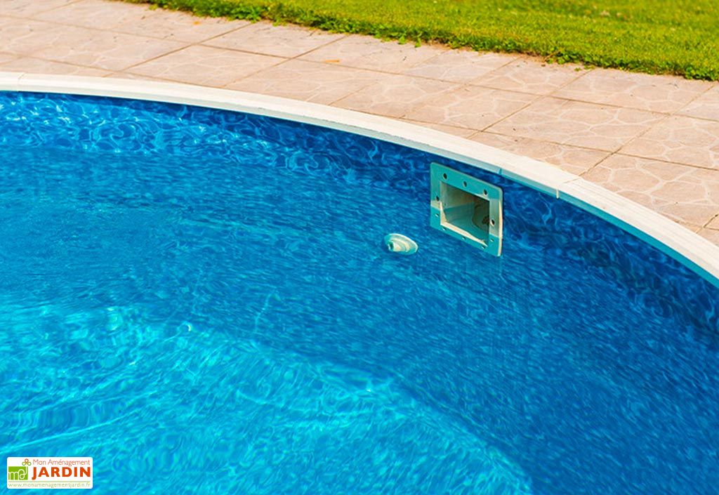 Le skimmer de surface pour piscine hors-sol