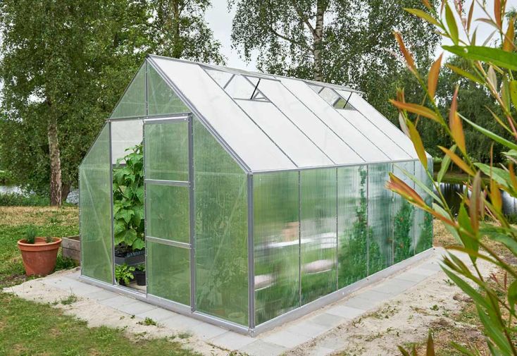 Choisir sa serre de jardin en polycarbonate - Gamm vert