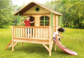 Maisonnette pour enfants en bois avec toboggan – TP Loft - TP Toys