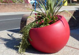 Pot de fleurs PAPI en plastique rouge 120 cm Maximo