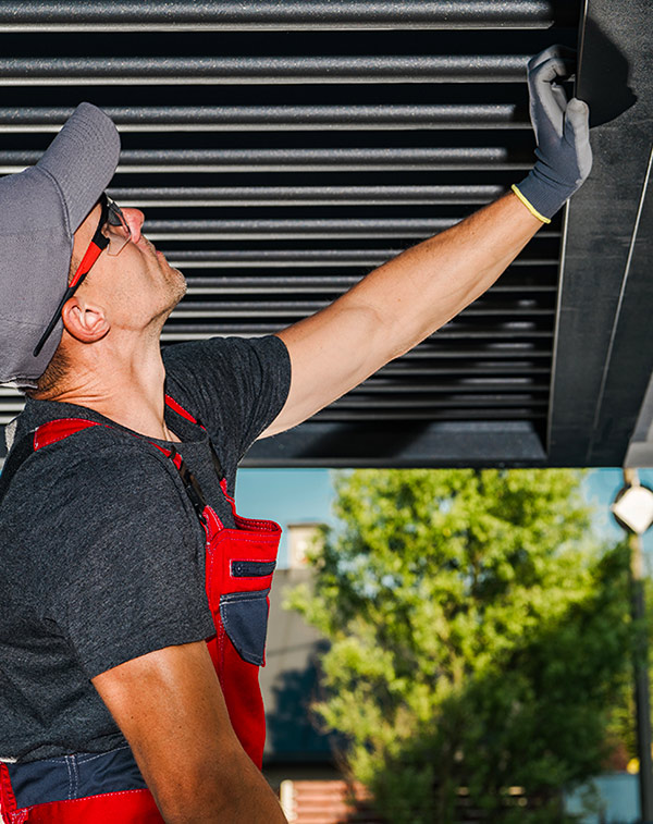 montage toiture pergola autoportée